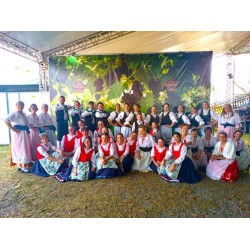 Grupo Folclórico Piccola Itália se apresentou na 17ª Festa do Vinho, em São José dos Pinhais